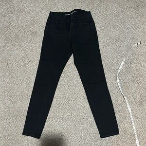 Clean black skinny jean
